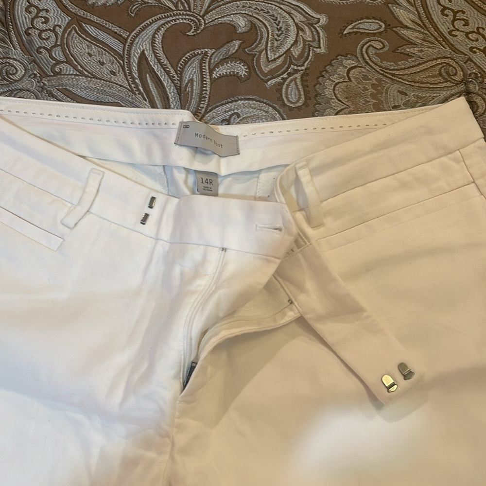 GAP, Modern Boot, white pant, 100% Cotton - Picture 3 of 5